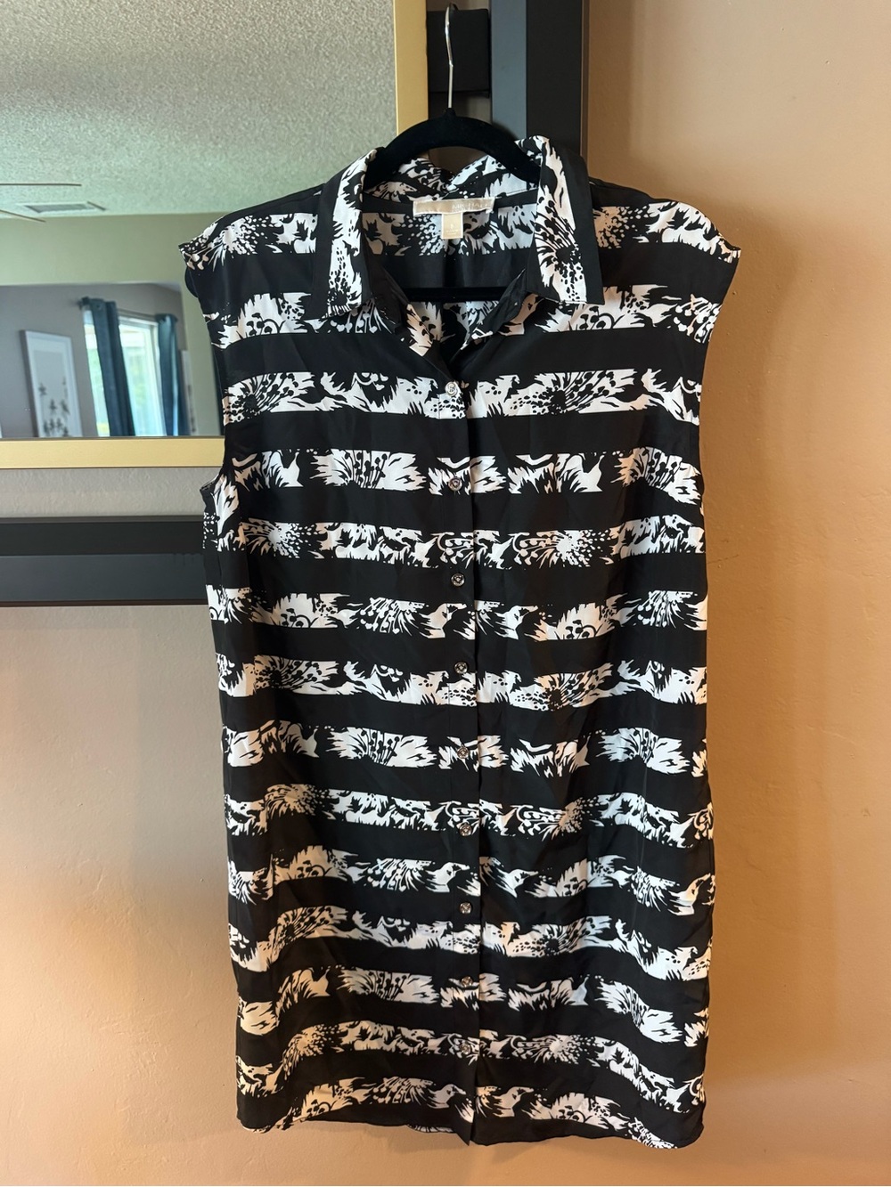 Michael Kors Black and White Floral Button-Down Blouse